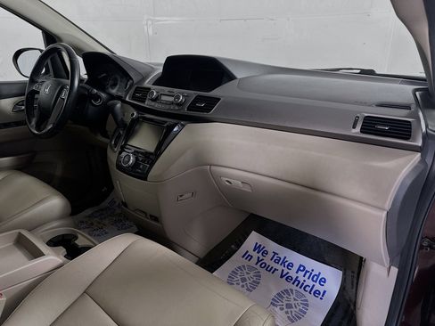 Used 2015 Honda Odyssey EX-L image 30