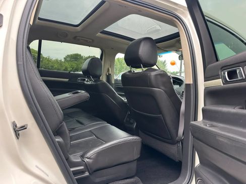 Used 2014 Lincoln MKT AWD w/ Equipment Group 201A image 16