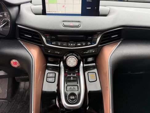 Used 2021 Acura TLX w/ Technology Package image 18