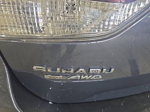 Used 2022 Subaru Forester Limited image 7