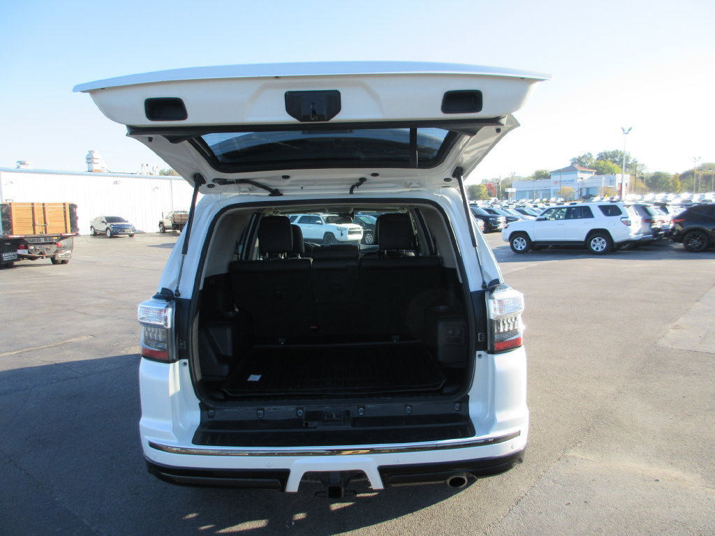 Used 2021 Toyota 4Runner Nightshade AWD/4WD image 7