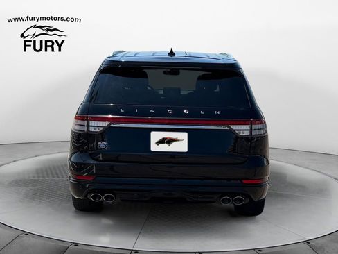 Used 2021 Lincoln Aviator Grand Touring w/ Equipment Group 302A AWD/4WD image 4