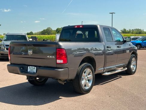 Used 2018 RAM 1500 Express w/ Express Value Package AWD/4WD image 6