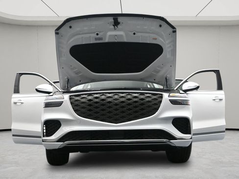 New 2026 Genesis GV70 2.5T AWD/4WD image 22