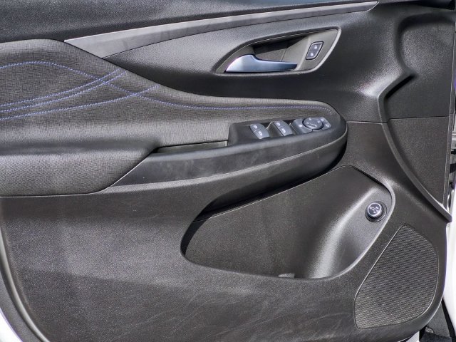Used 2024 Buick Envista Sport Touring w/ Convenience I Package FWD image 20