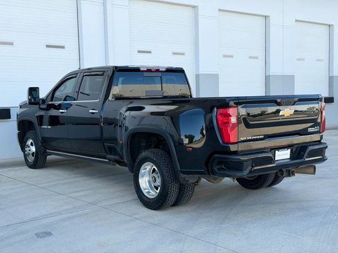 Used 2022 Chevrolet Silverado 3500 High Country AWD/4WD image 3