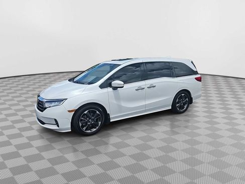 Used 2022 Honda Odyssey Elite image 4