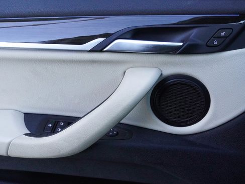 Used 2021 BMW X2 sDrive28i w/ Premium Package image 15