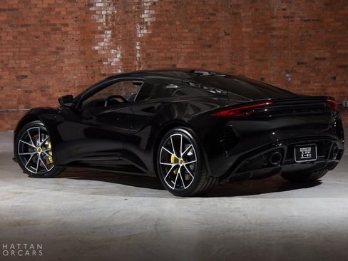 Used 2024 Lotus Emira First Edition image 7