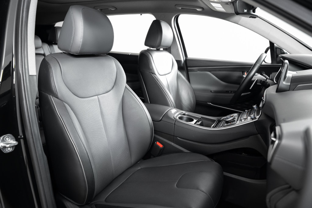 Certified 2023 Hyundai Santa Fe Limited AWD/4WD image 24