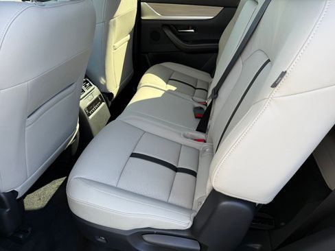 New 2026 MAZDA CX-90 3.3 Turbo w/ Preferred Package image 13