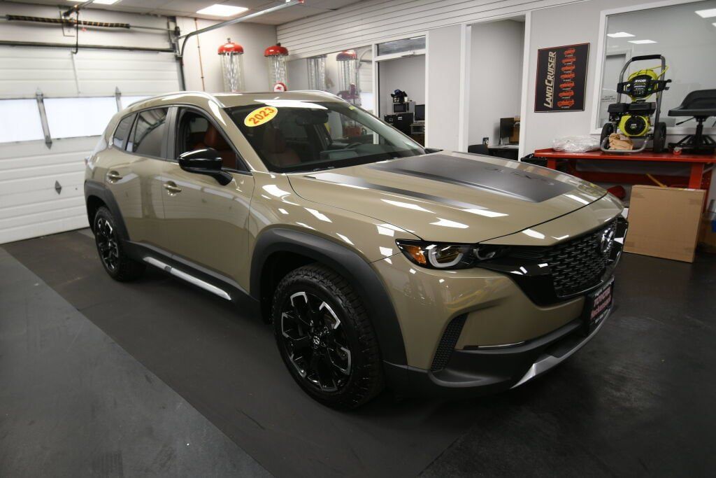 Used 2023 MAZDA CX-50 Meridian Edition AWD/4WD image 2