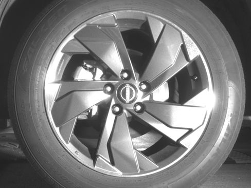Used 2025 Nissan Rogue SV FWD image 12