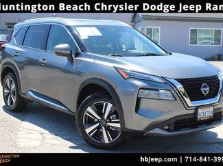 Used 2022 Nissan Rogue SL FWD video 1