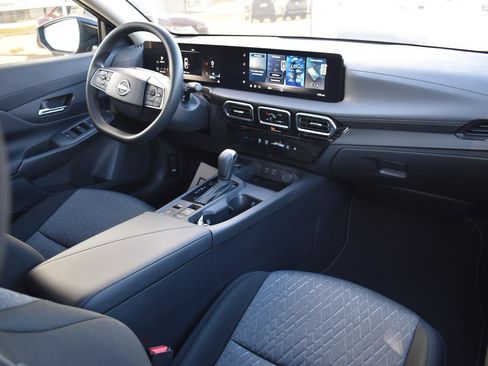 Used 2026 Nissan Sentra SV w/ Floor Mat Package FWD image 50
