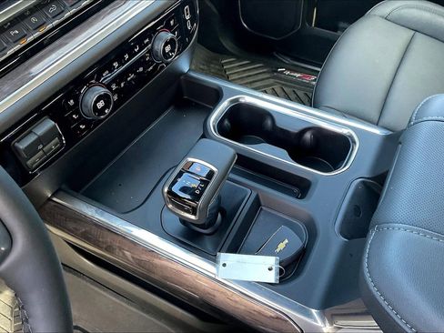 New 2026 Chevrolet Silverado 1500 LTZ w/ LTZ Premium Package image 8