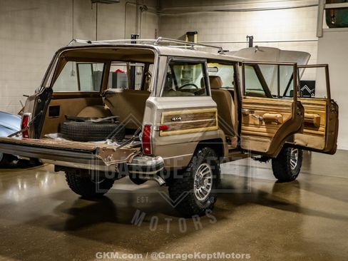 Used 1988 Jeep Grand Wagoneer AWD/4WD image 62