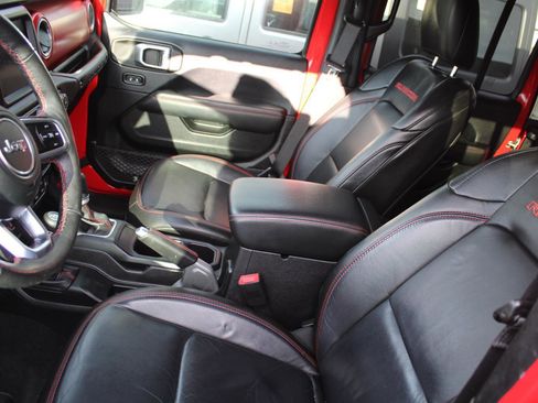 Used 2018 Jeep Wrangler Unlimited Rubicon image 8