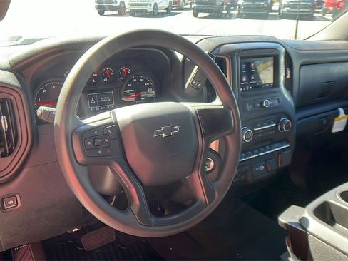 New 2025 Chevrolet Silverado 2500 Custom w/ Custom Value Package image 18