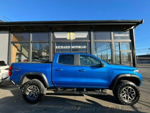 Used 2023 Chevrolet Colorado ZR2 w/ ZR2 Convenience Package III image 2