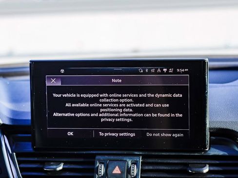 Used 2021 Audi Q5 e Premium Plus w/ Premium Plus Package image 15