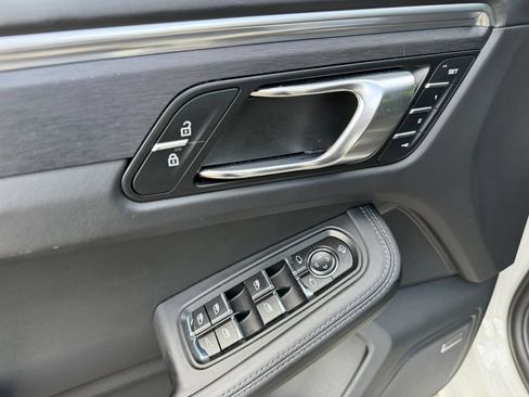 Certified 2023 Porsche Macan GTS AWD/4WD image 7