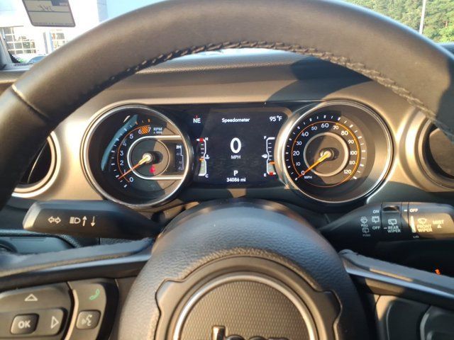 Used 2023 Jeep Wrangler Unlimited Sport w/ Sun And Sound Package AWD/4WD image 19