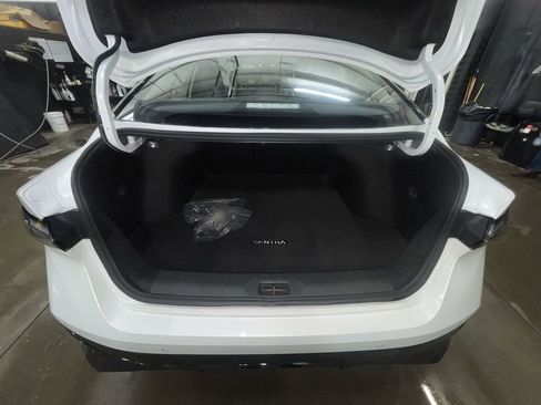 New 2026 Nissan Sentra SR w/ SR Premium Package FWD image 24