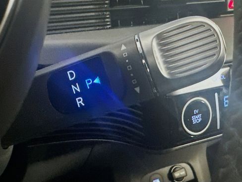 Used 2024 Hyundai Ioniq 5 SEL RWD image 25