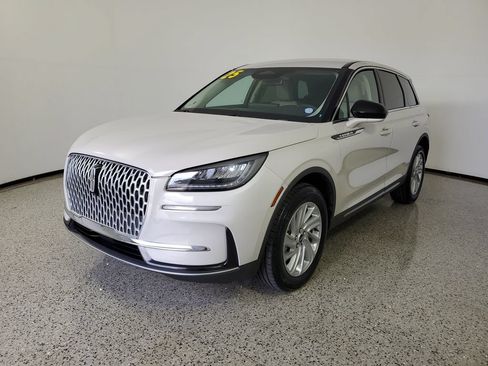 Certified 2024 Lincoln Corsair AWD image 2