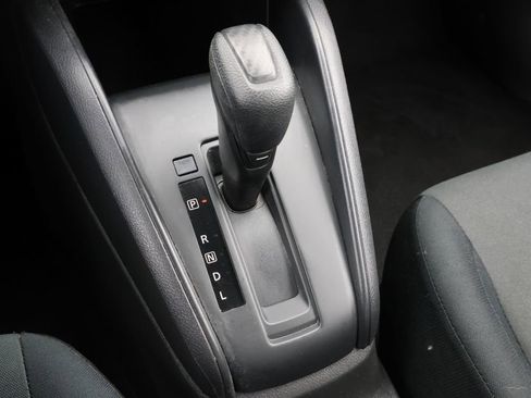 Used 2024 Nissan Versa S w/ Trunk Package image 20