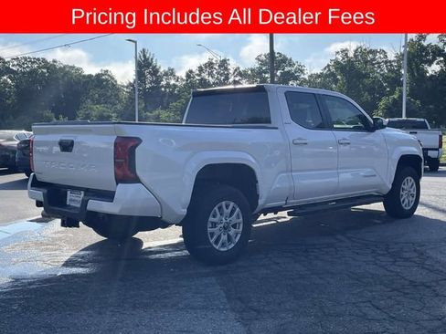 Used 2025 Toyota Tacoma SR5 RWD image 5