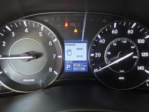 Used 2019 Nissan Armada SL w/ Premium Package image 11