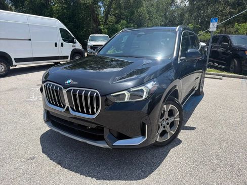 Used 2025 BMW X1 xDrive28i AWD/4WD image 2