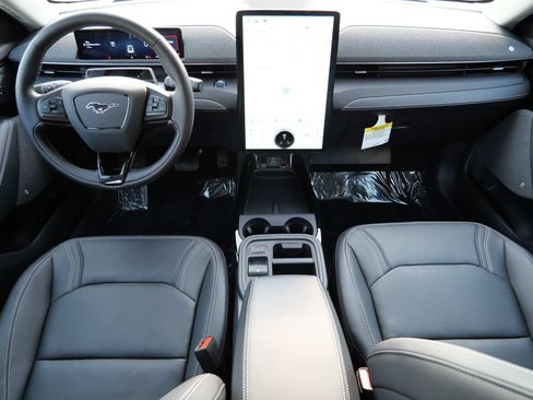 Certified 2025 Ford Mustang Mach-E Premium AWD/4WD image 16
