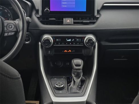 Certified 2023 Toyota RAV4 AWD Hybrid image 19