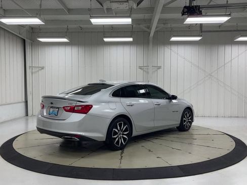 Used 2021 Chevrolet Malibu RS FWD image 8