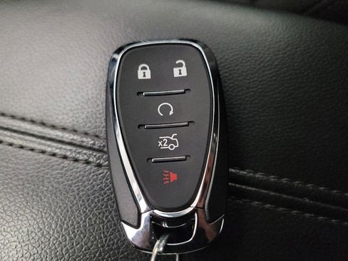 Used 2023 Chevrolet Malibu LT image 32