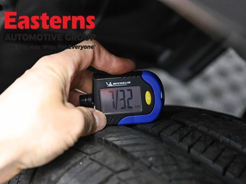 Used 2023 RAM 1500 Classic SLT w/ Trailer & Traction Group AWD/4WD image 27