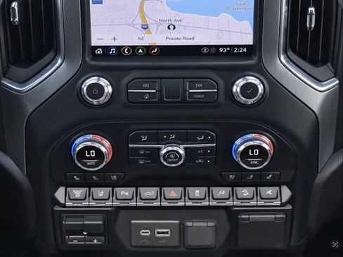 Certified 2023 GMC Sierra 3500 Denali w/ Denali Ultimate Package AWD/4WD image 14