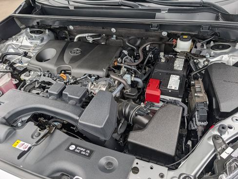 Used 2024 Toyota RAV4 LE image 20