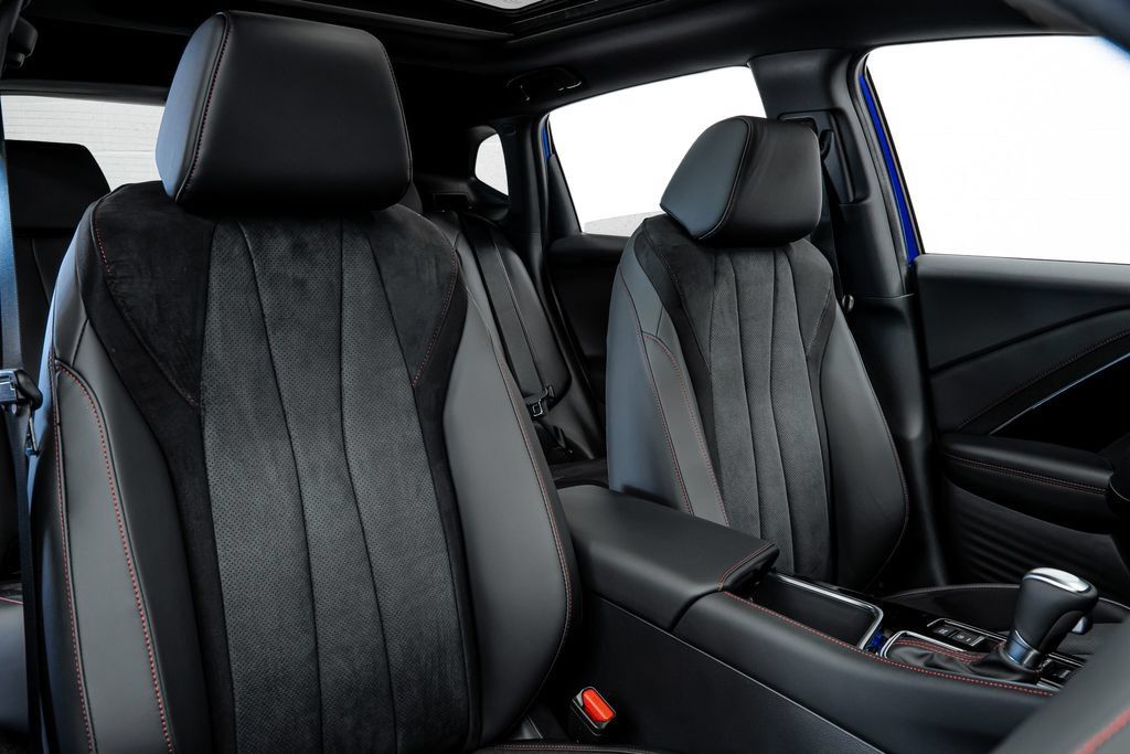 Certified 2025 Acura ADX A-Spec AWD/4WD image 29
