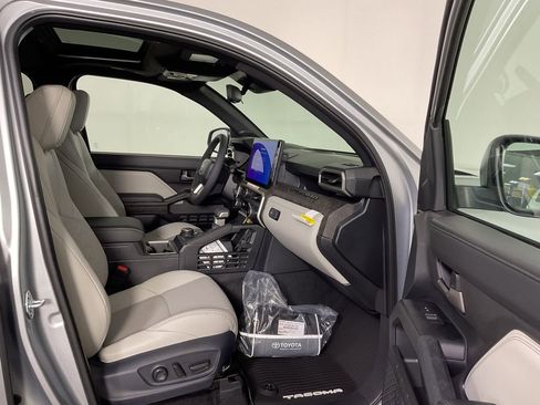 New 2026 Toyota Tacoma Limited image 20