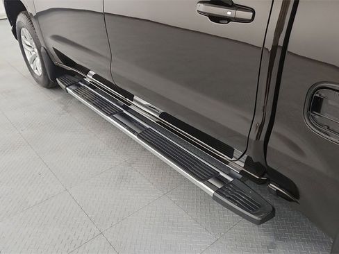 Used 2019 Chevrolet Silverado 1500 RST w/ All-Star Edition image 22