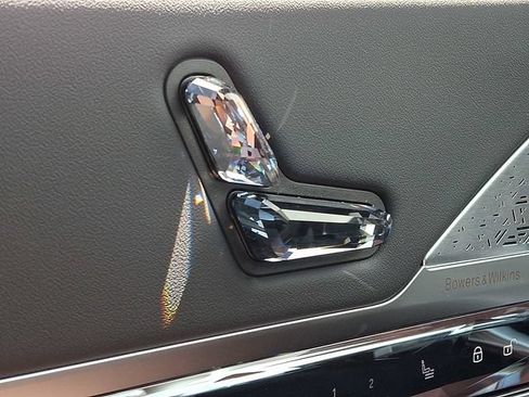 New 2026 BMW 740i xDrive AWD/4WD image 19