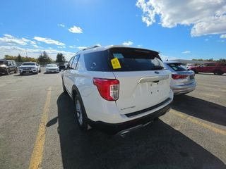 Used 2023 Ford Explorer Limited w/ Limited Technology Package AWD/4WD image 7