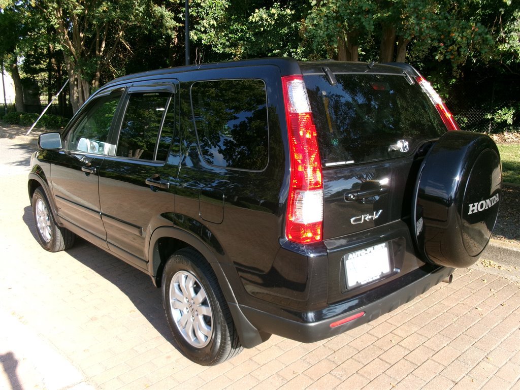 Used 2006 Honda CR-V EX image 5