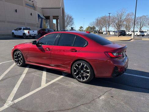 Used 2025 BMW 330i xDrive Sedan w/ M Sport Package image 4