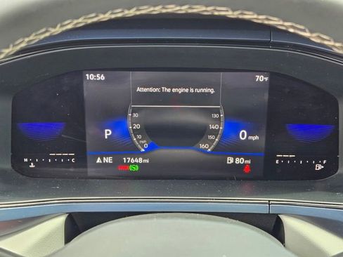 Used 2022 Volkswagen Taos SE FWD image 18