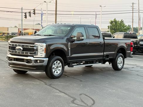 Used 2024 Ford F250 XLT w/ 360-Degree Camera Package AWD/4WD image 8